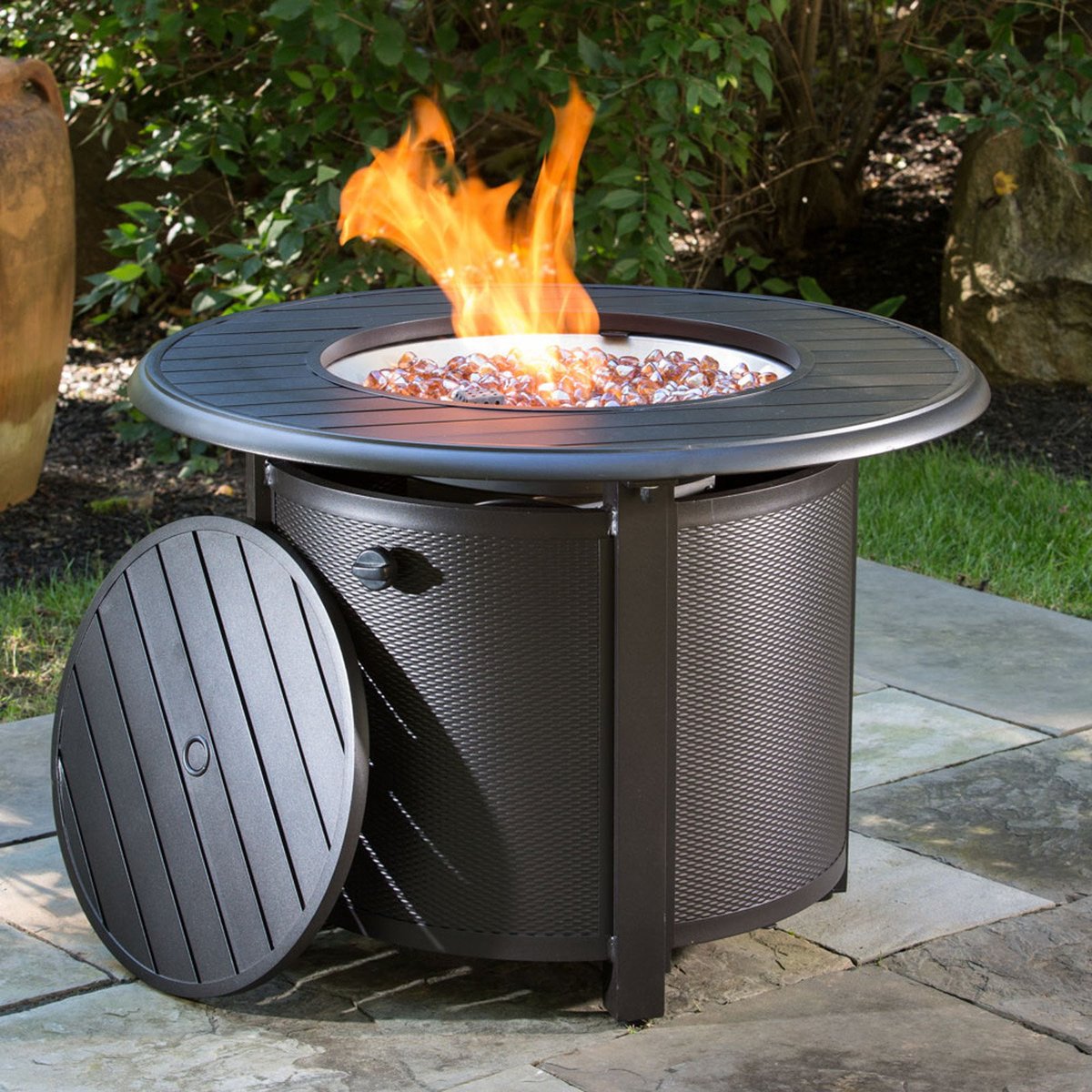 Sequoiaoutback's tweet photo. #FirePits & #FireTables #OutdoorFireplaces are the number-one most requested #OutdoorLiving design feature today according to the American Society of Landscape Architects. They add ambiance & warmth to a cool evening, heat for cooking, & a warm place to gather. #SequoiaOutBack https://t.co/XlzZibN0T7