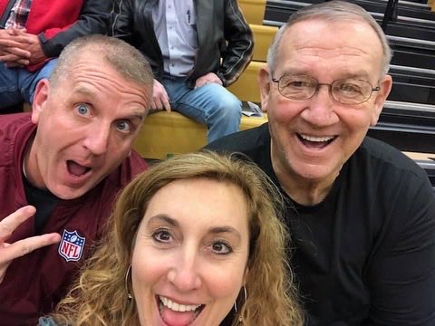 lferrell22's tweet photo. Missing this big fella a little more today. Watching the kids game or playing cards will ever be the same 🤟🏼 #Hoyle #raisedwithtufflove #FERRELL https://t.co/6IQkLjOtFI