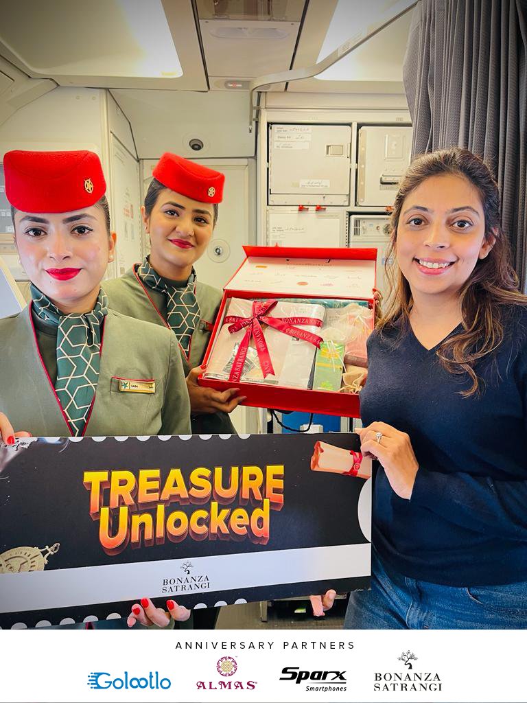 airsial's tweet photo. Glimpse from Day 2 of our 'Treasure Hunt' Campaign onboard selected flights as we celebrated #3YearsofHospitality
Proud Anniversary Partners - Golootlo Almas Collection Jewelers Sparx Bonanza Satrangi
#AirSial - The Pride of #Pakistan #PakistansMostHospitableAirline https://t.co/T3GanCwffe