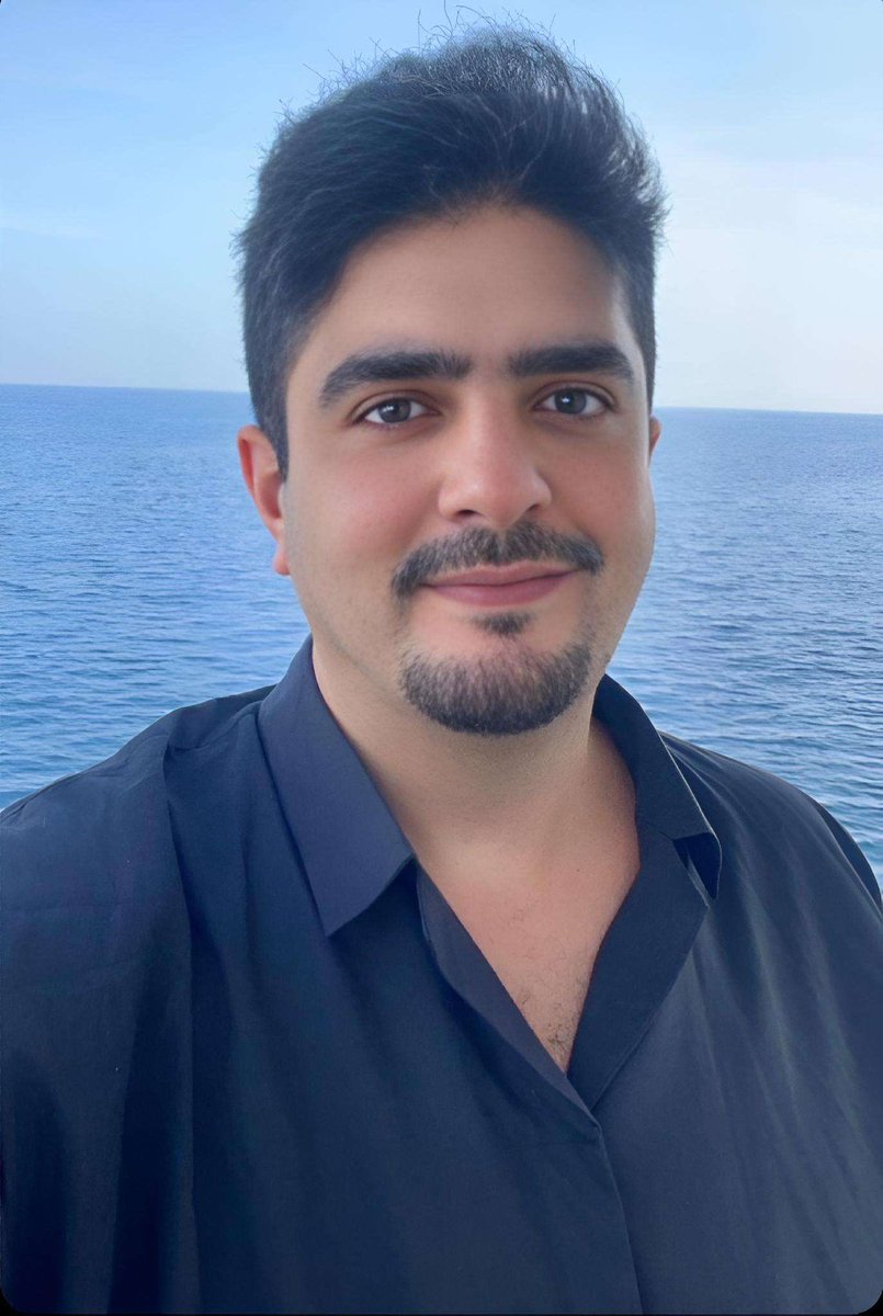 f_es's tweet photo. الأمير #عبدالعزيز_بن_فهد 
يبذل لوجه الله مثل الغروس اللي تطيب اللي سقاها.
ما يمنع الناس اللي تنصاه ويحسن عطاها
فضل من الله عطاك وعطياك 
تحسن للمحتاج والمسكين والأرملة واليتيم ومن قدم الحسنات يلقى جزاها 
لا ضاع معروفك يا سمّو الخير ولا ضاع حسناك ، إن شاء الله تلقى جزاها. 🤲🏻🤲🏻🤲🏻❤️ https://t.co/zZXJAcLTNH