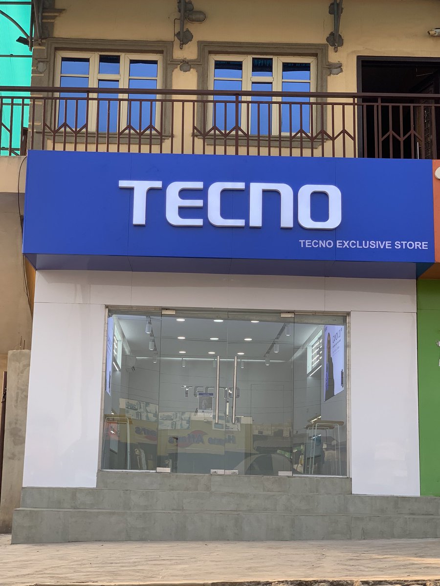 dezzyworldmulti's tweet photo. Views of the Tecno Exclusive Store in Ijebu Ode that was just delivered https://t.co/Q6eh6sIwO1