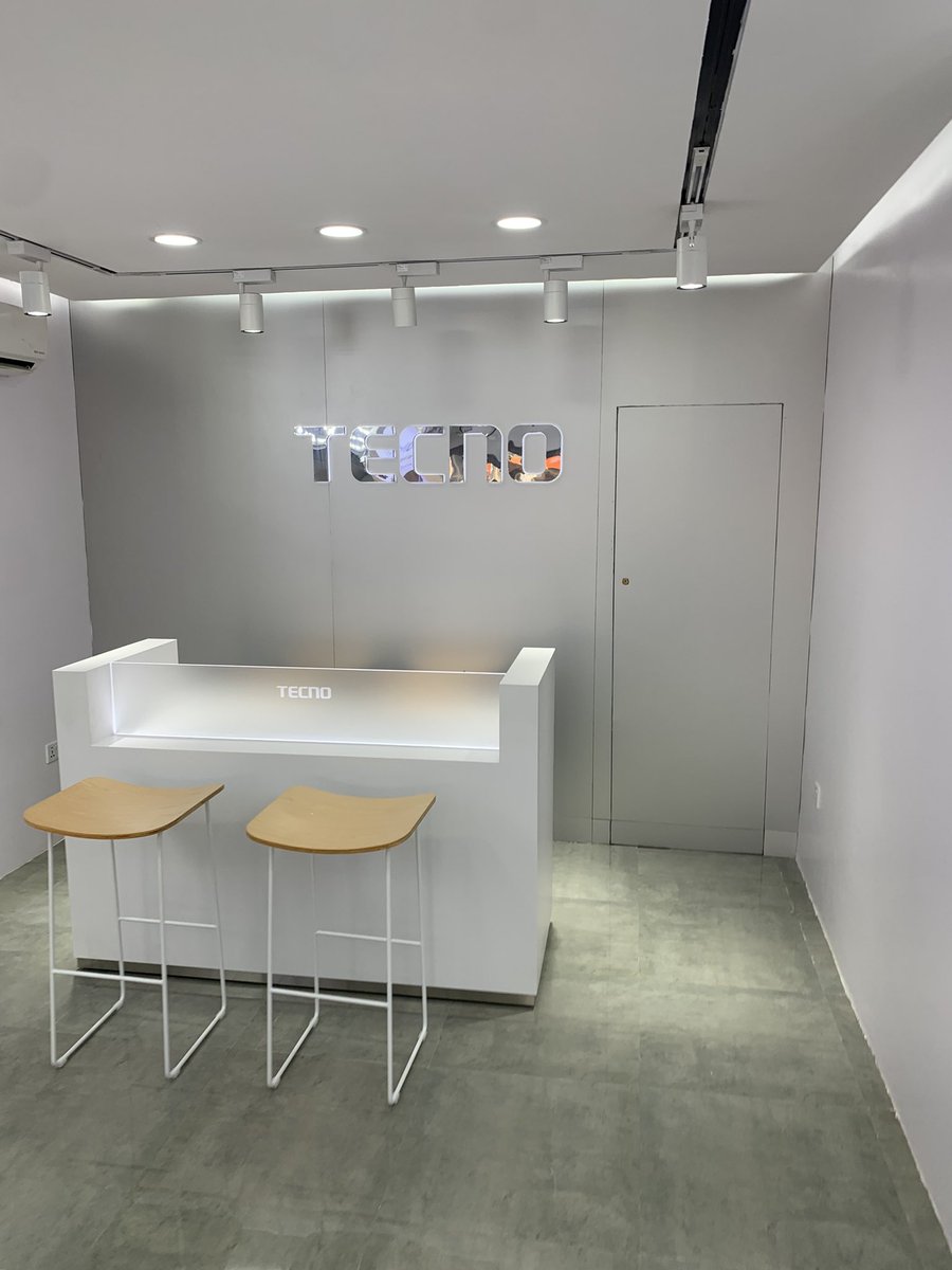 dezzyworldmulti's tweet photo. Views of the Tecno Exclusive Store in Ijebu Ode that was just delivered https://t.co/Q6eh6sIwO1