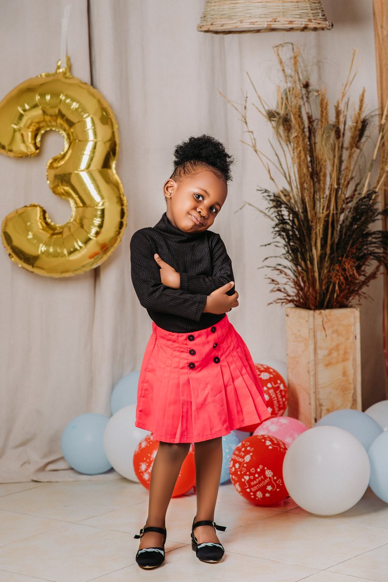 ZedShots_ug's tweet photo. Cheers to leveling up! Happy good one!
...
..
.

#birthday #headshots #potrait #uganda #zedshots #smile #life #love #potraitphotography # #birthdaygirl #picoftheday📷 #pictures #highspeedsync #offcameraflash #viral #trends #nigerian #birthdaygirl #makeup #perfect #fashionstyle https://t.co/GJlD50qExR