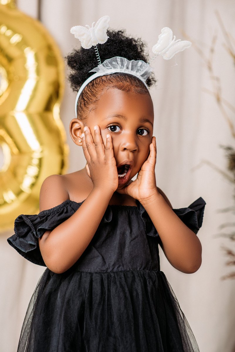 ZedShots_ug's tweet photo. Cheers to leveling up! Happy good one!
...
..
.

#birthday #headshots #potrait #uganda #zedshots #smile #life #love #potraitphotography # #birthdaygirl #picoftheday📷 #pictures #highspeedsync #offcameraflash #viral #trends #nigerian #birthdaygirl #makeup #perfect #fashionstyle https://t.co/gFfpLRzHON