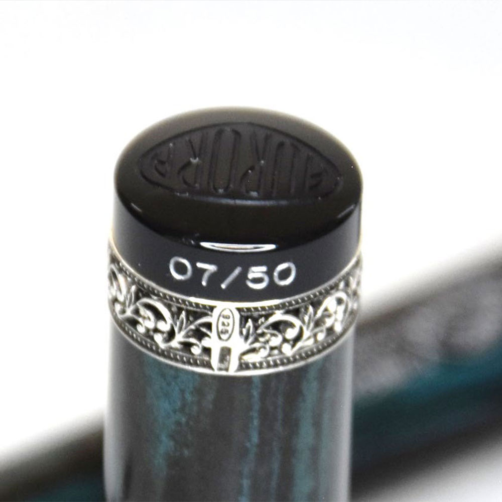 penshopkorea tweet picture