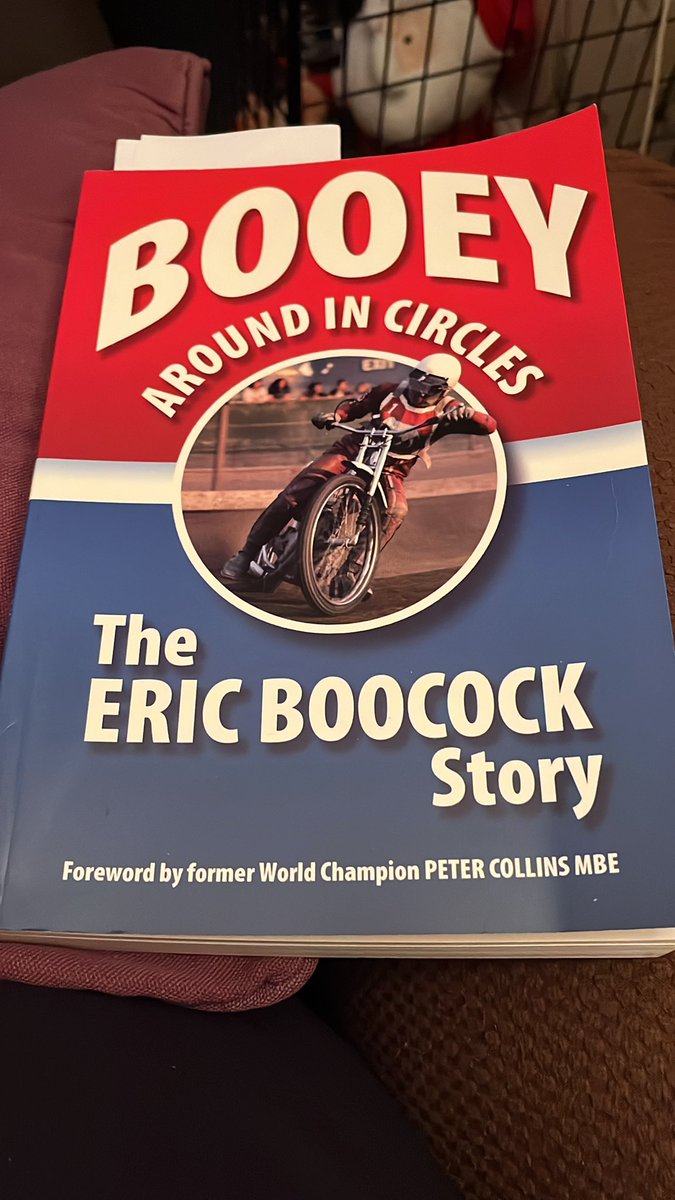 PhilRogers57's tweet photo. @Stephen78857051 Part way through this Book , lovely Guy always ready to have a chat about Racing etc #Booey https://t.co/0H9S5gfsGf