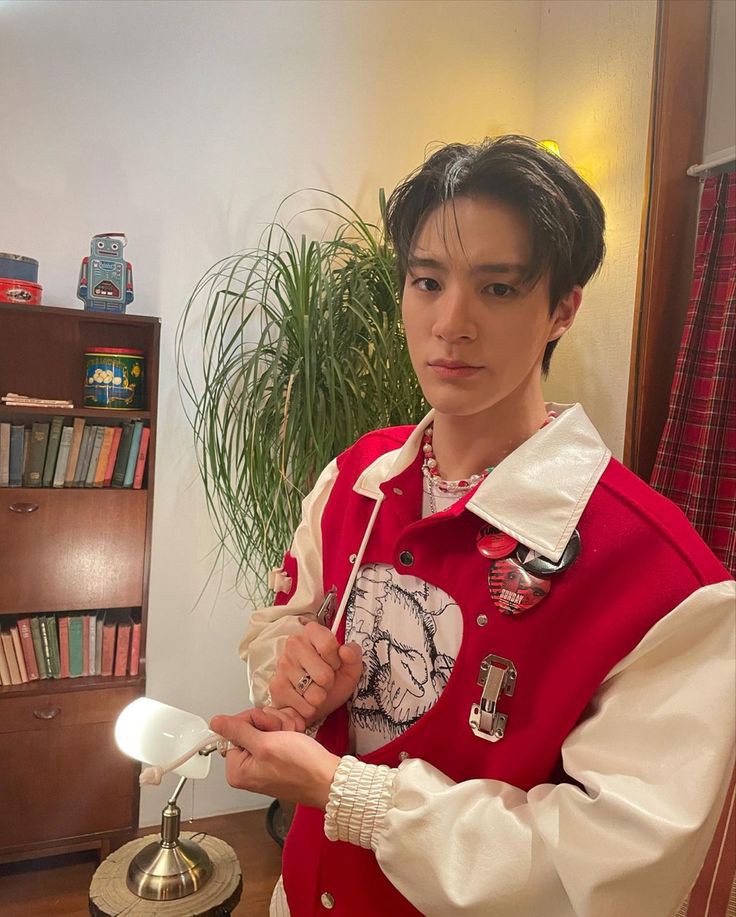 uzumakimou's tweet photo. “jangan pernah percaya sama virtual”

markno few tweets au
─ Written By @uzumakimou https://t.co/2EenUOhYMM