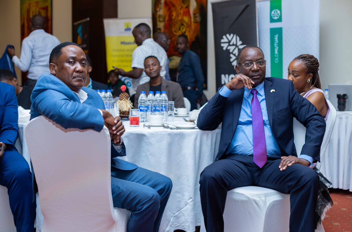 OldMutualUganda's tweet photo. The #UgandaDiasporaBusinessBreakfast2023 has truly been enriching. 

Be sure to pass by the UAP Old Mutual table for some investment opportunities. 📈🚀

#DollarUnitTrust https://t.co/ct02ROIzRI