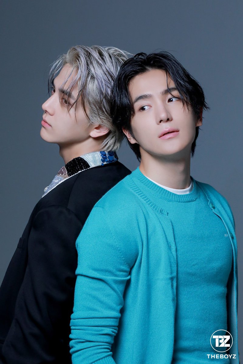 boyoftinder's tweet image. 곧 우유가 나와도 이상하지 않을만큼 커다란 저  탱  이