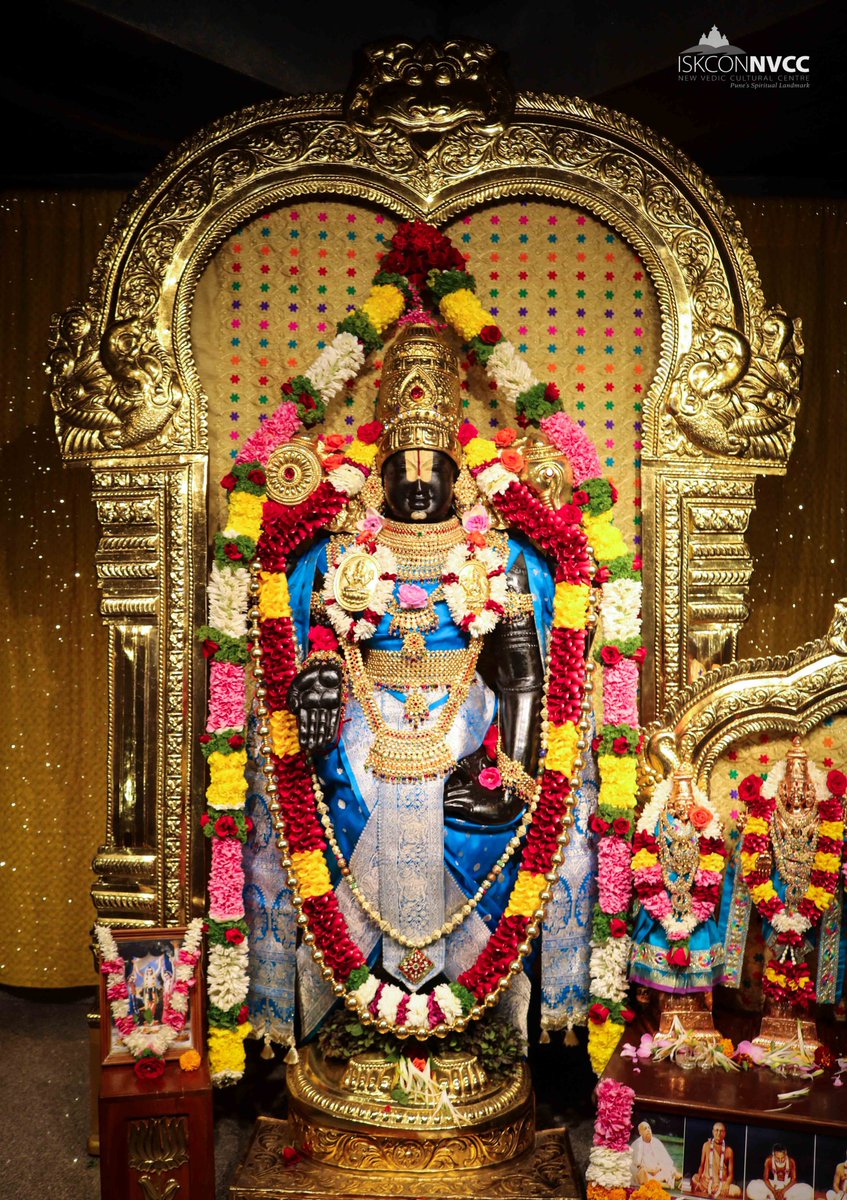 ISKCONPune's tweet photo. 🗓28-12-2023🙏🌷Today's Darshan🌷
🌷Sri Balaji🌷
🚩@ISKCONNVCCPune🚩
.
.
#ISKCONNVCC #ISKCONPune #ISKCON
#ISKCONNVCCPune #PUNE #DailyDarshan
#Thursday #28thdecember #28thdecember2023
Connect with us on Social Media
https://t.co/8hw8BE2iHR https://t.co/GNdSoXSfIY