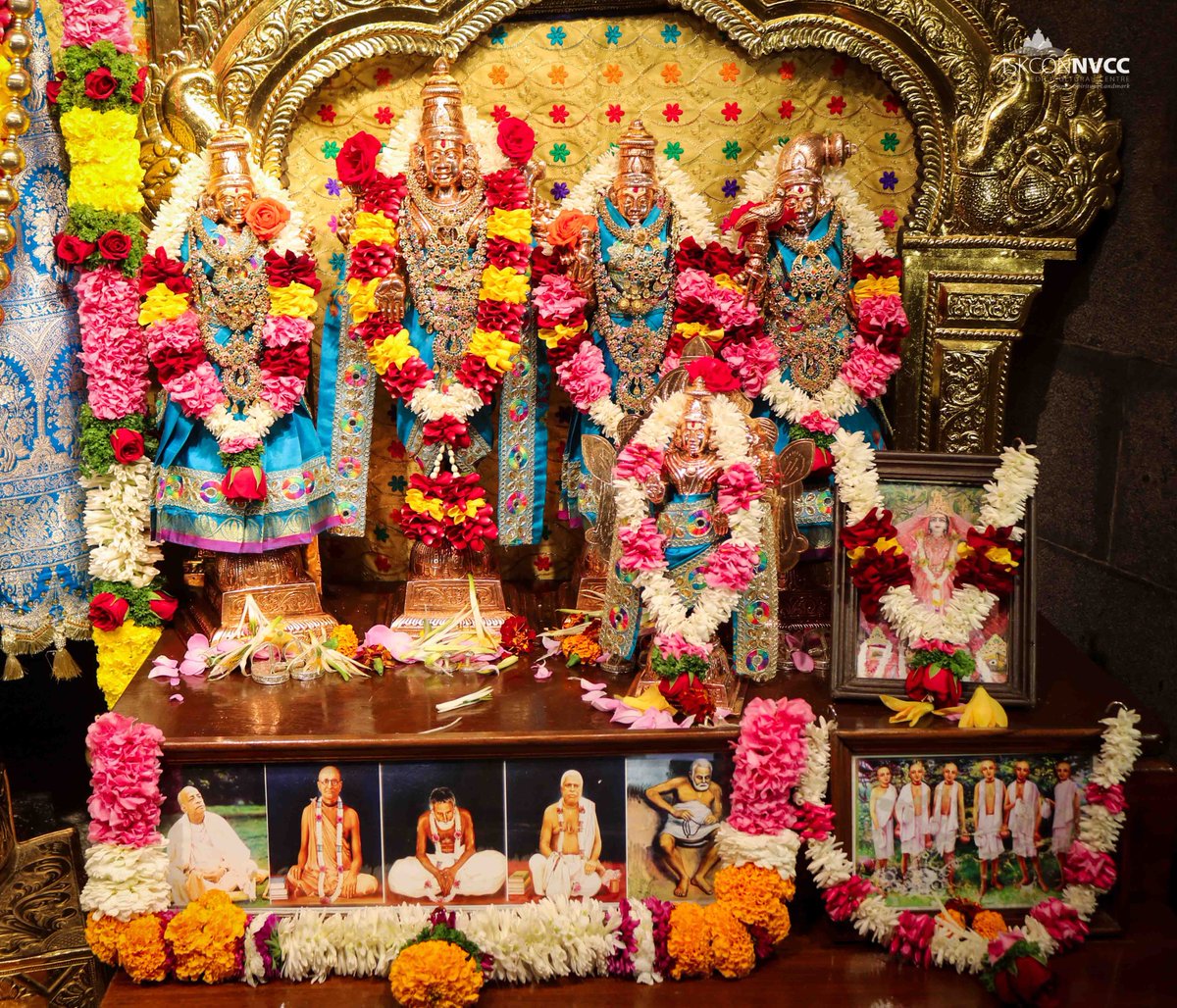 ISKCONPune's tweet photo. 🗓28-12-2023🙏🌷Today's Darshan🌷
🌷Sri Balaji🌷
🚩@ISKCONNVCCPune🚩
.
.
#ISKCONNVCC #ISKCONPune #ISKCON
#ISKCONNVCCPune #PUNE #DailyDarshan
#Thursday #28thdecember #28thdecember2023
Connect with us on Social Media
https://t.co/8hw8BE2iHR https://t.co/GNdSoXSfIY