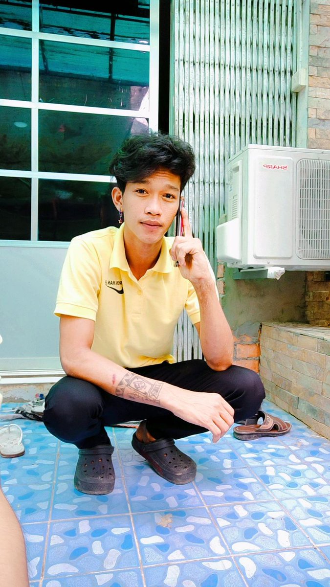 PyaePhyo164824's tweet photo. pyae phyo မေ့နေကြပြီလား😇
အခုအကောက်အသစ်လေးပြန်ဖွင့်ထားတယ်နော် ဒိတ်လို့ရp.09688182344
viberသုံးတယ် https://t.co/CALQSvdlvL