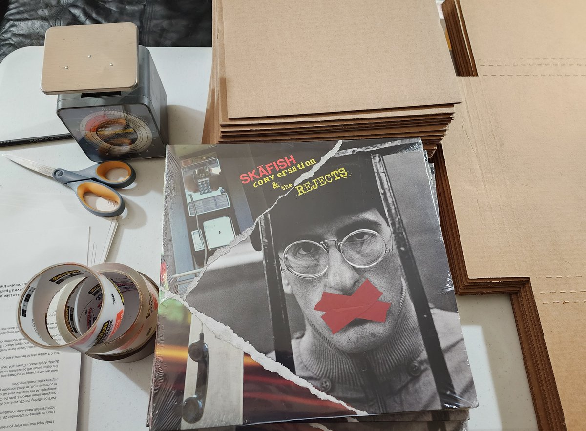 skafish's tweet photo. We're packing Kickstarter vinyl for shipment! I am so excited for everyone to have and hear this!!! Pic: @glindaharrison https://t.co/zXa10ImVOY