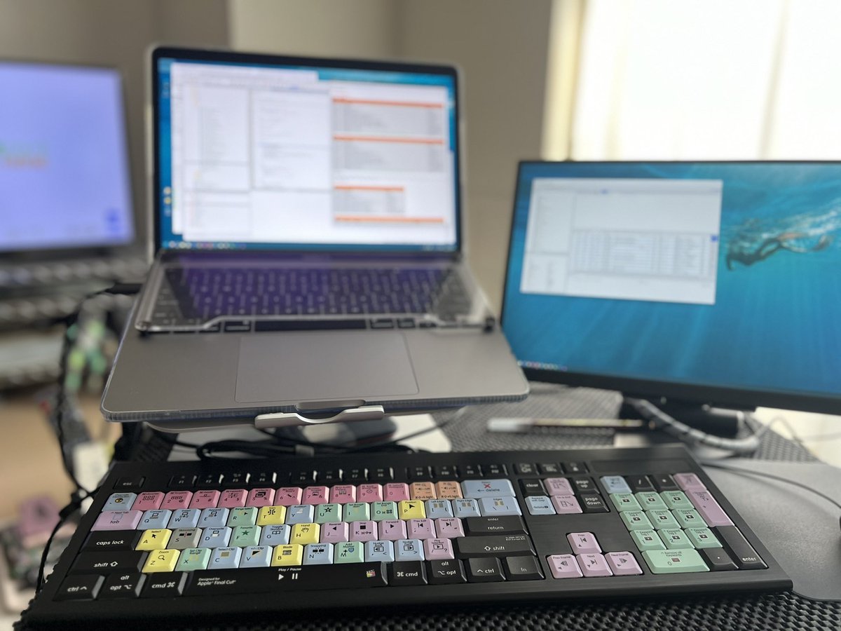 OrgKbSyPf's tweet image. ヤヴァい、リモートデバッグのスタート方法とか、IDEの使い方忘れとる😭。
Notice いっぱい上がっちゃってるし💦。
ｶﾞﾁｮｰﾝ🤪。
#Netbeans