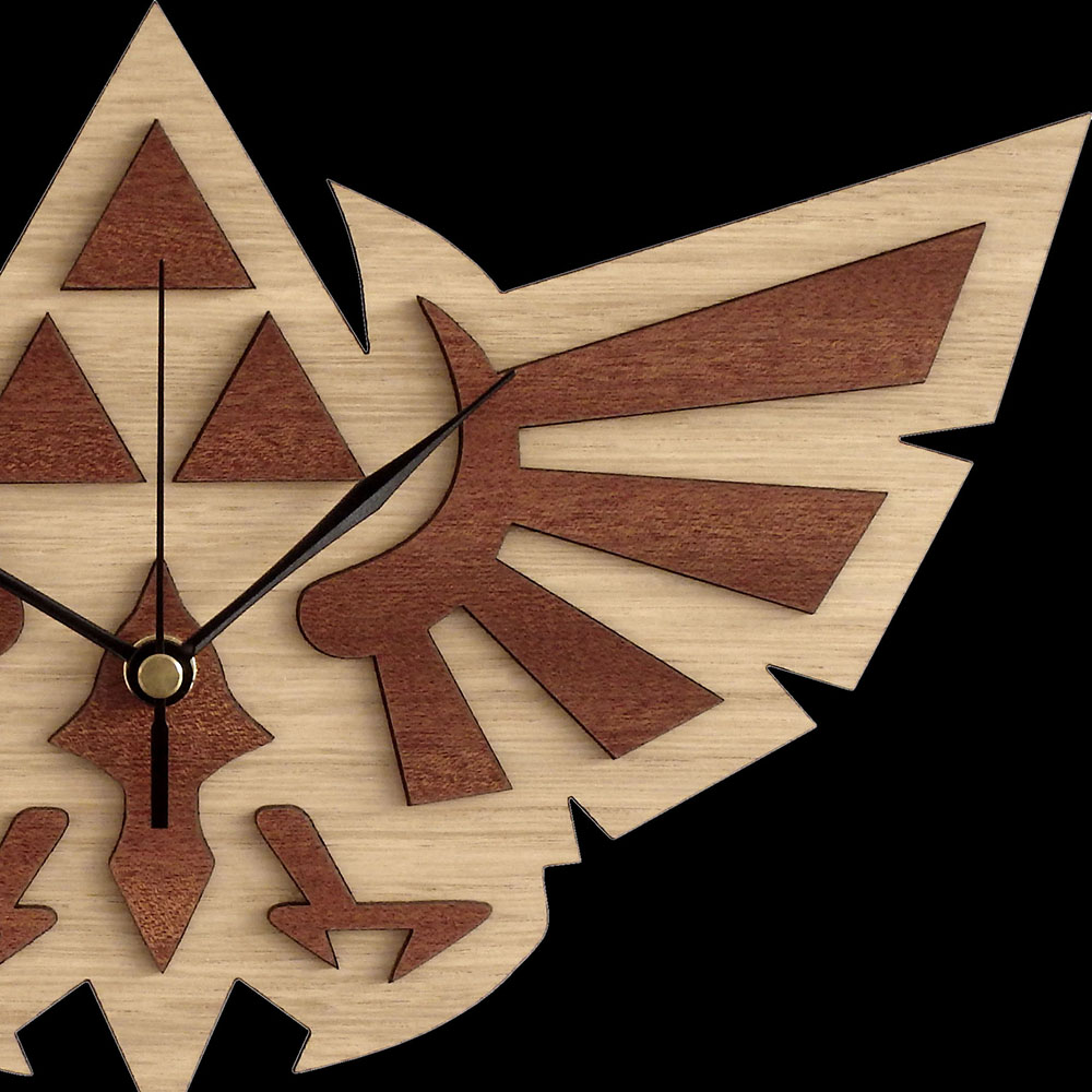 woodentek's tweet photo. Handmade #WingCrest wooden clock. The perfect gift for Zelda's fan. #Zelda #GamePlay #VideoGames #Nerd #Geek - WorldwideShipping - ,https://t.co/07hUER9Jl8 https://t.co/6Z23sHWIjA