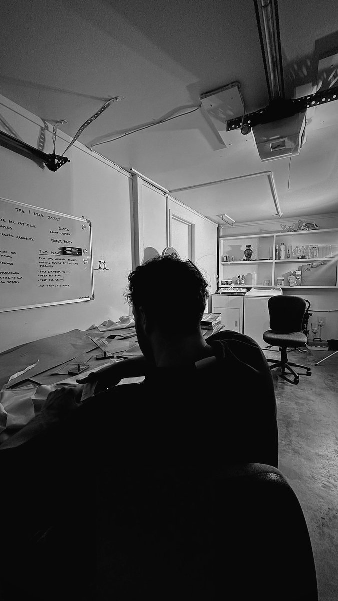 Antonythomas__'s tweet image. People say they believe in their dreams, yet not many people act like they believe in their dreams.

Run and gun, round two. 

@Obediah__

#applyingpressure