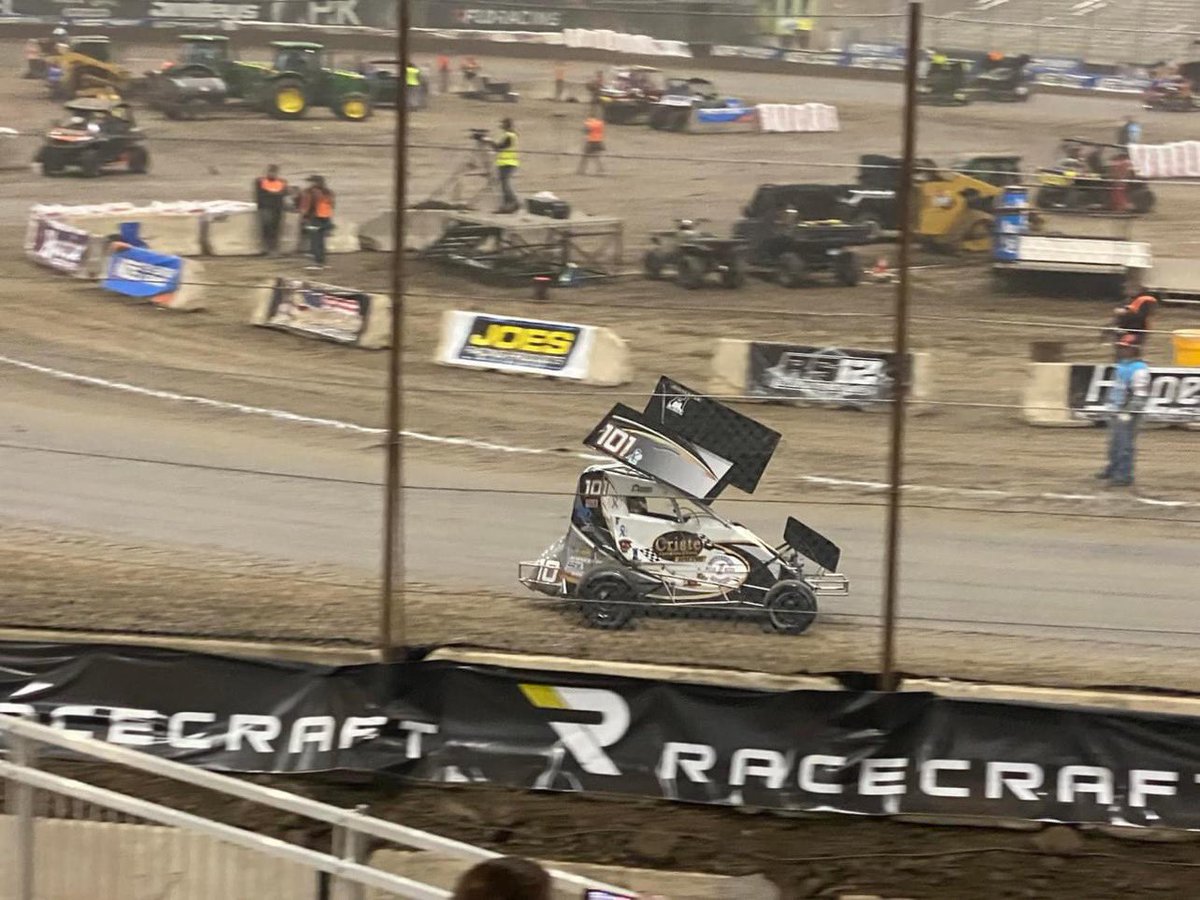 RacingBarth's tweet photo. I spy #BarthStrong stickers at Tulsa shootout! https://t.co/aDHs2Lfqt0