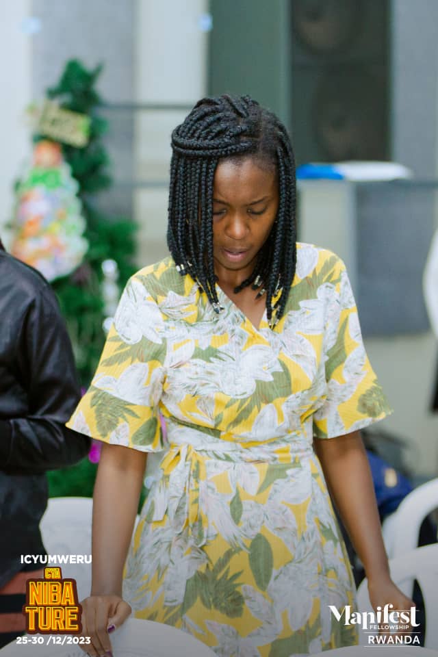 god_in_Details's tweet image. Psalms 69:13 NIV
But I pray to you, Lord, in the time of your favor; in your great love, O God, answer me with your sure salvation.

facebook.com/share/v/gFMMH5…

#ManifestRwannda
#CrossOverWeek