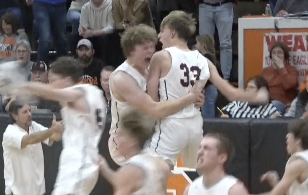 Channel1450com's tweet photo. Bixby’s Overtime Buzzer Beater Sends Pretzels Into Waverly Semifinals   https://t.co/ocDO4bPSgx https://t.co/1CrUHAYNee