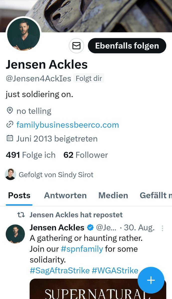 Ach nö, nicht schön wieder einer...
Warum folgen mir eigentlich ständig diese Jensen Ackles Fake Accounts? Der existiert immerhin schon 10 Jahre. Das ist jetzt der 3. Jensen, den ich gesoftblocked habe. Elon, diese ständigen Fakeaccounts nerven!