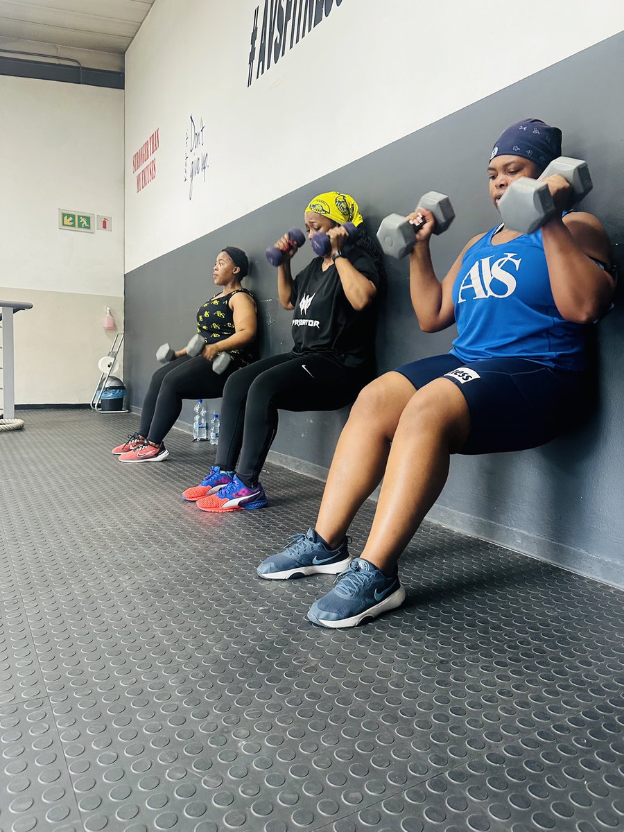audas_vanschoor's tweet image. CAMERA ROLL THROWBACKS OF 2023 INSIDE THE #AvsStudio 📸

#TeamAvs #Avsfitness