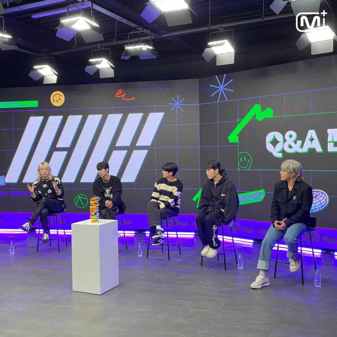 mnetplus tweet picture