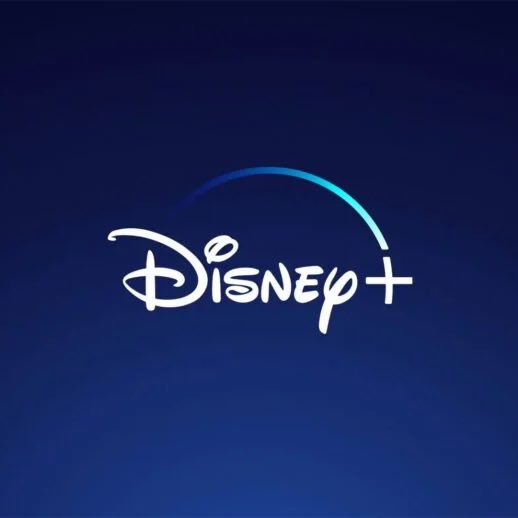BuzzingPop's tweet photo. Rolling Stone names axing ‘Lizzie McGuire’ reboot as one of the worst TV decisions in history:

“The network wasn’t happy with the more adult tone the show was taking….Lizzie McGuire fans aren’t little kids anymore. Had they trusted Duff and Minsky to execute their vision, something very special could have been created. By pulling the plug on it, everyone lost.”
