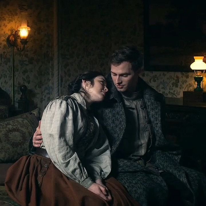 A8ha007's tweet photo. @NetflixNordic Give them back to me

#SaveShadowAndBone #SixOfCrowsSpinoff 
#NoSmallParts https://t.co/9TDTcGOFpq