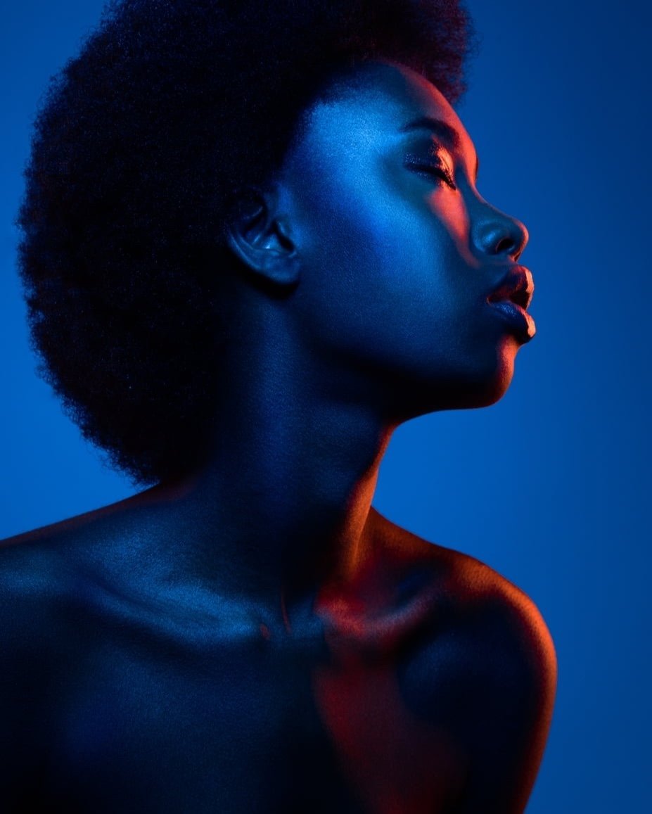 modadatabase's tweet image. Can't stop admiring this incredible shot!

✨ Photo: @ymkemyrte
👩‍🎨 Model: @sharivatevreden.portfolio
💄 MUA: @makeupsiem

#portrait_shots #portrait #photooftheday #postmoreportraits #portraitisreligion #yourvisiongallery #777luckyfish #colorfulfashion #colorpop #photography