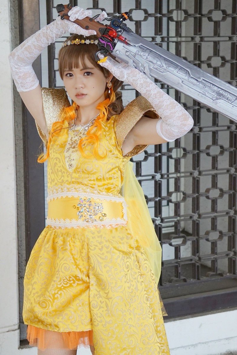 696Tacho's tweet image. #今年一番気合い入れて作ったコスプレ衣装見せて

今年は！てか、こんなにちゃんと布から作ったの初めて！！ってことで、やっぱ👑💛ちゃんです🙏ウィッグも何度も挑戦しました😂✨