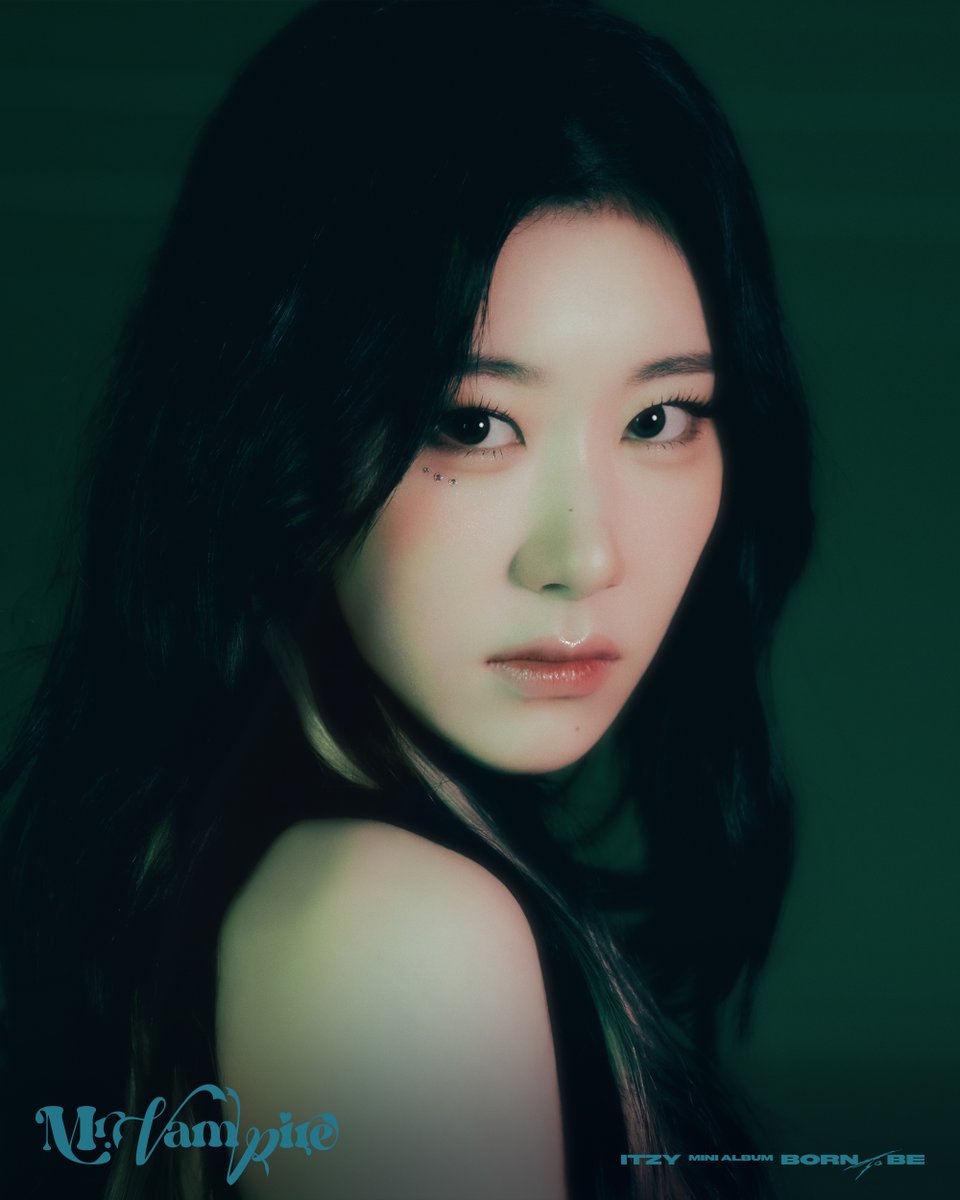 ITZYofficial's tweet photo. ITZY "Mr. Vampire" CONCEPT PHOTO #2

📌 ALBUM RELEASE 
2024.01.08 MON 6PM (KST) | 4AM (EST)

#ITZY #MIDZY @ITZYofficial
#ITZYComeback
#ITZY_BORNTOBE
#ITZY_MrVampire https://t.co/urvmLg4rXX