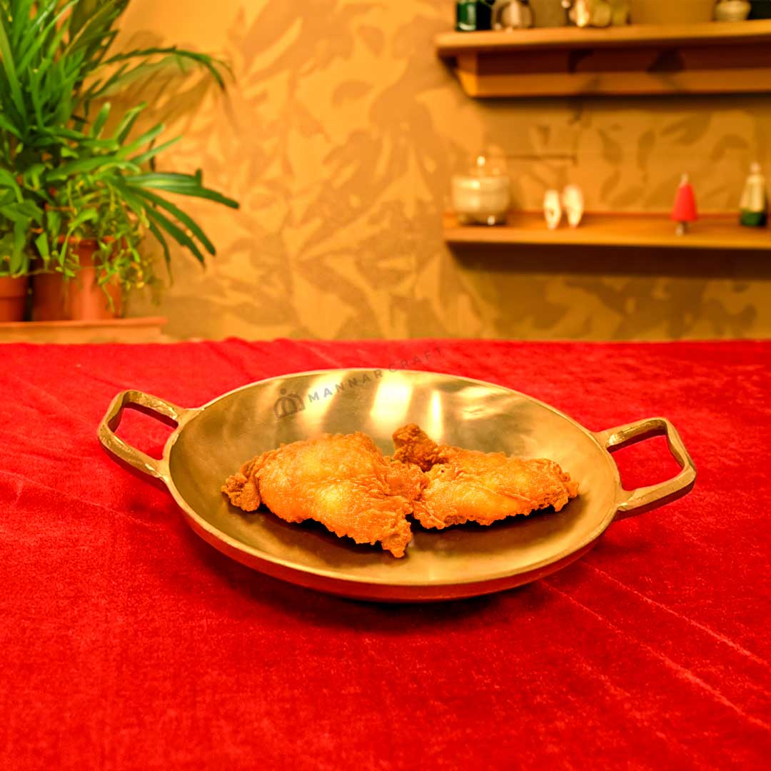mannarcraft's tweet photo. Elevate your cooking experience with a touch of tradition! ✨ronze Appam / Frying Pan from Mannar Craft 
Contact us: +91-73063 96955 / +91-85906 00456 𝟏𝟎𝟎% 𝐬𝐚𝐟𝐞 𝐰𝐨𝐫𝐥𝐝 𝐰𝐢𝐝𝐞 𝐝𝐞𝐥𝐢𝐯𝐞𝐫𝐲 https://t.co/gXkmRrEIbu  
#bronzeappampan #appampan #fryingpan #cooking https://t.co/3qiHvBGDGD