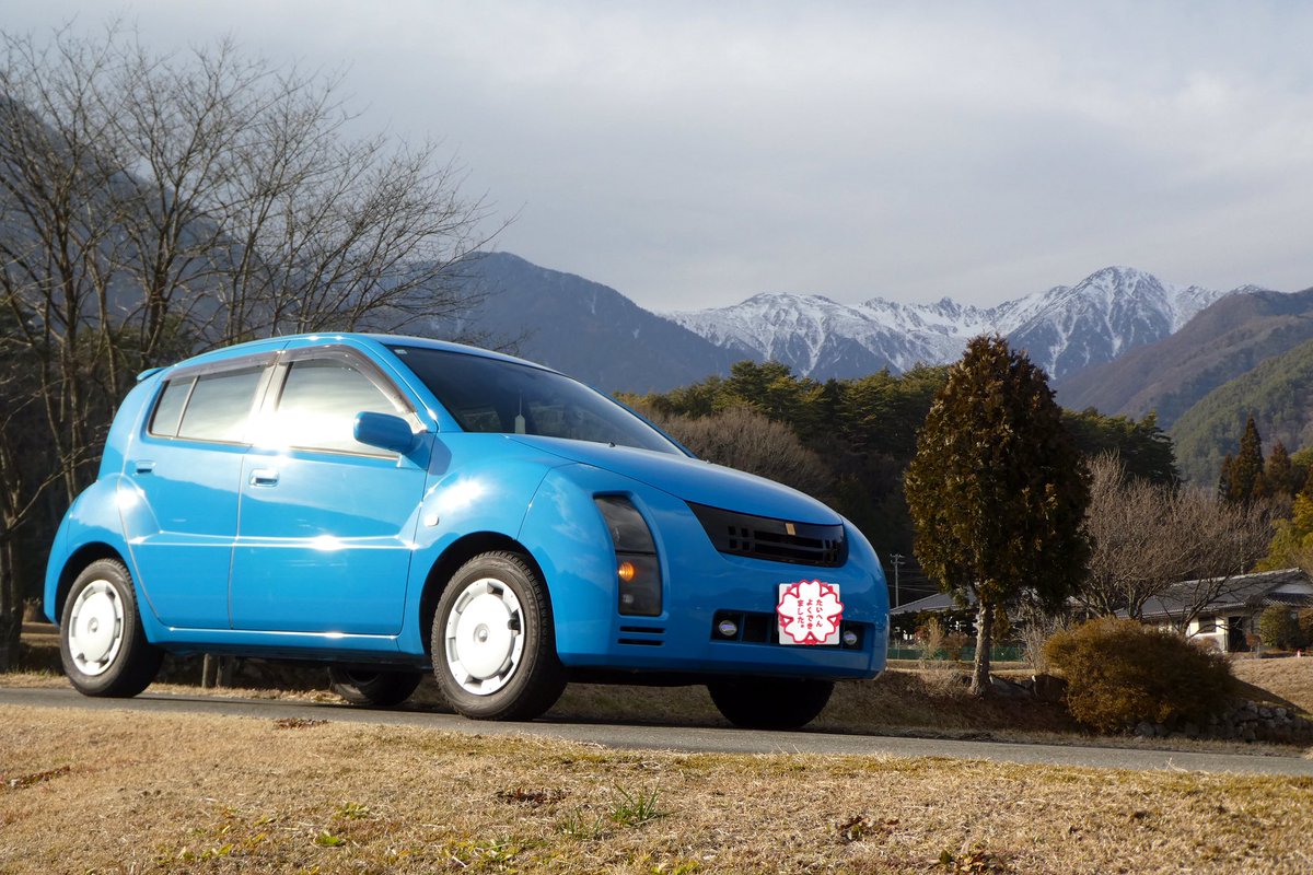 Ohsawa_Ugetsu's tweet photo. サイパン、本日納車記念日。
21サイになりました。
車検も通ったし、良かった良かった。
朝は朝焼けの山に満月が沈んで、
めっちゃきれいだったのに、午後は傘かぶってた…orz
#WiLL #CYPHA 
#WiLLサイファ https://t.co/MsWLQX45Eu
