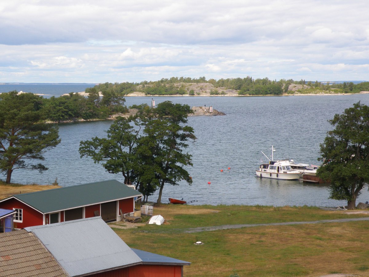 Joulun jälkeen tulee juhannus - kohta on taas kesä! #veneily #veneilykesä2024 #juhannus #kesä