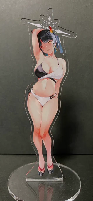 C103で頒布予定のアクリルスタンド届いた。うん、いい感じ