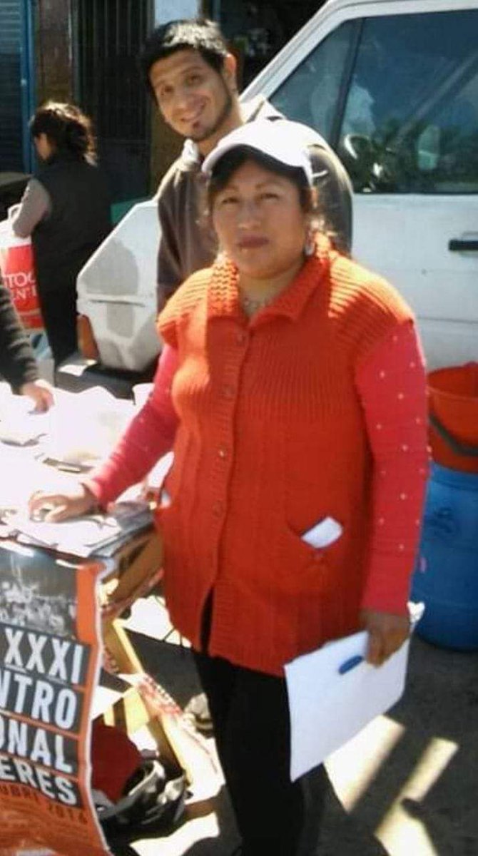 LadyAMA01091892's tweet photo. Te la presento se llama REBECA SACACA CHOQUE .BOLIVIANA. referente de polo Obrero en la 11/14 y junta firmas para hechar al presidente Milei.  Migraciones investiguen y deportenla por golpista. https://t.co/P4ndoNQh76