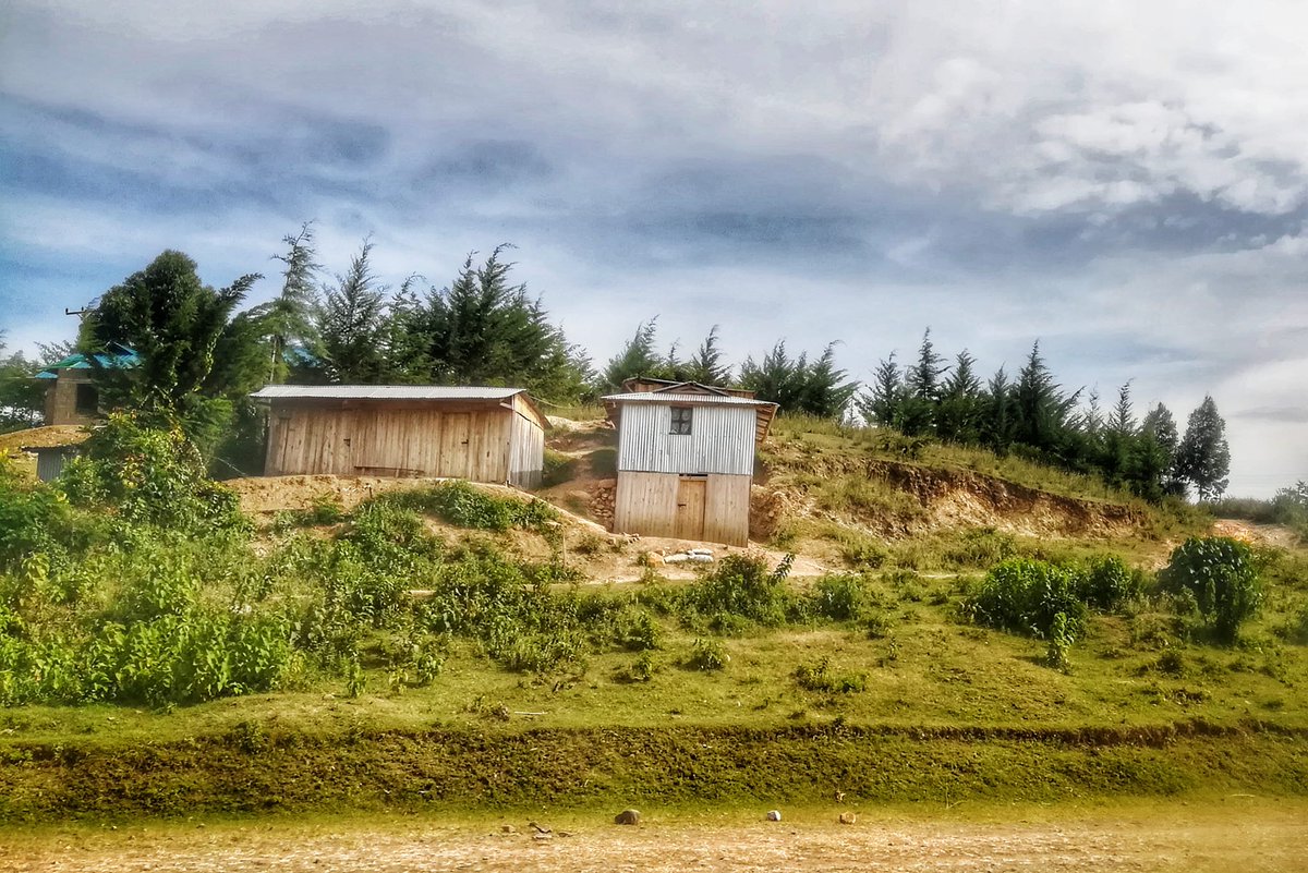 Muhoroni-Londiani route always  scenic. 
Photo: Courtesy #TheReluctantTraveller