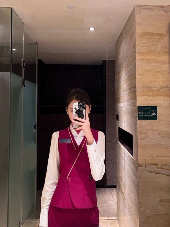 ningjingCC's tweet photo. 虽然我没什么优势，但我会很多姿势 #空姐 https://t.co/tuMyR1Fr3i