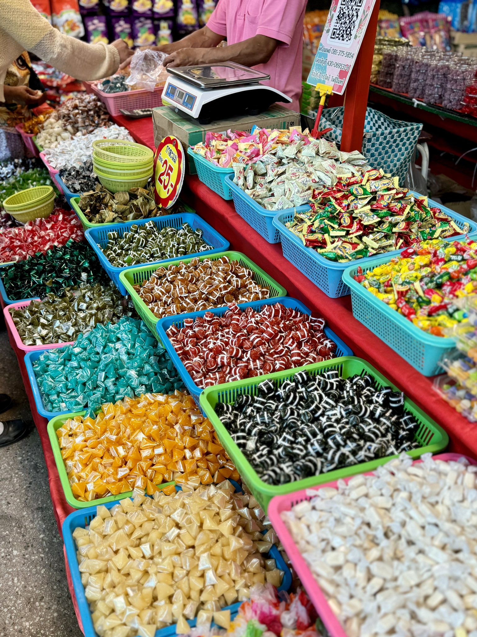 超お得⭐︎お菓子大量⭐︎まとめ売り お菓子 大量 詰め合わせ まとめ買い まとめ売り お買得 お得