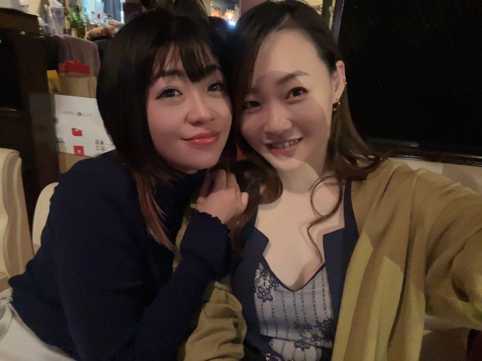 先日は「スナックあゆみ｣にご来場いただきありがとうございました✨️ クリスマスプレゼントもお土産も沢山✨️ 最後の集合写真しかとれませんでしたが、範田紗々ちゃんはじめ沢山の方々にきていただけでてめちゃくちゃうれしかったです✨️&hellip;