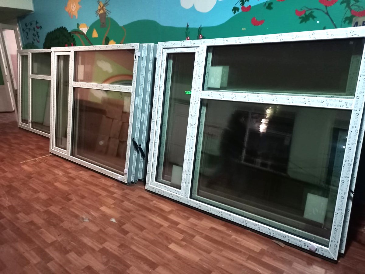 CPMALithuania's tweet photo. We are working to help bring back to life the only one of the 4 surviving schools in Snigurivka 🇺🇦, where 1,300 children lost the opportunity for offline education.
Find out more: https://t.co/01pboQLyv2
#CoCreateFutureOfUkraine #WeBuildUkraine https://t.co/3CSOXtu38P