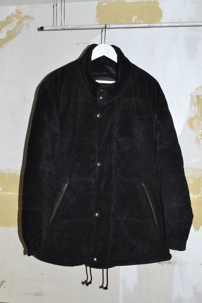 clothes_meta's tweet photo. 【New In】

Used / JUN MAN Suede Down Jacket

 13,200 JPY(Tax in)

アイテムの詳細はDMにて
お問い合わせ下さいませ。

ーーーーー
#METAKyoto #スエードダウン #古着男子 #古着女子 #メンズ古着 #レディース古着 #古着コーデ #京都古着屋 #京都古着 #メンズ #メンズスタイリング https://t.co/fmsM3FicKU
