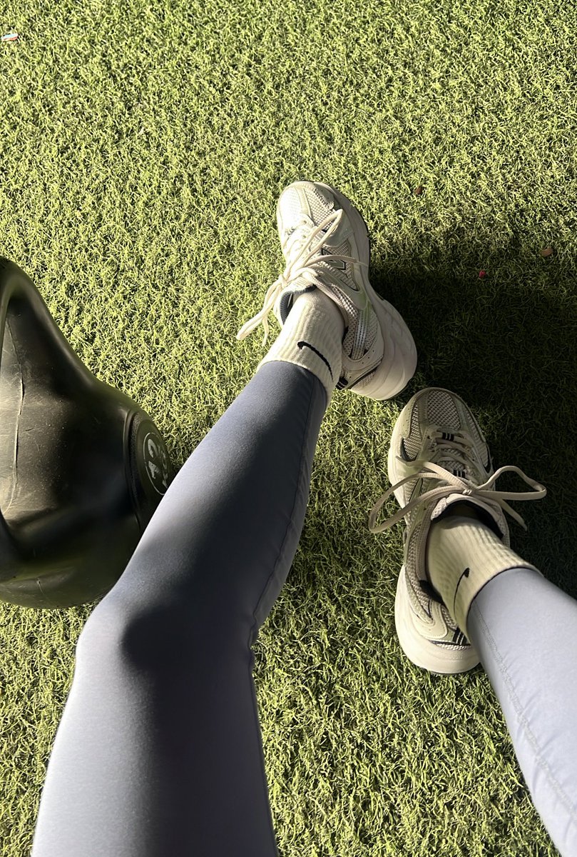 last workout of the year, let’s get it

gm 🫶🏼