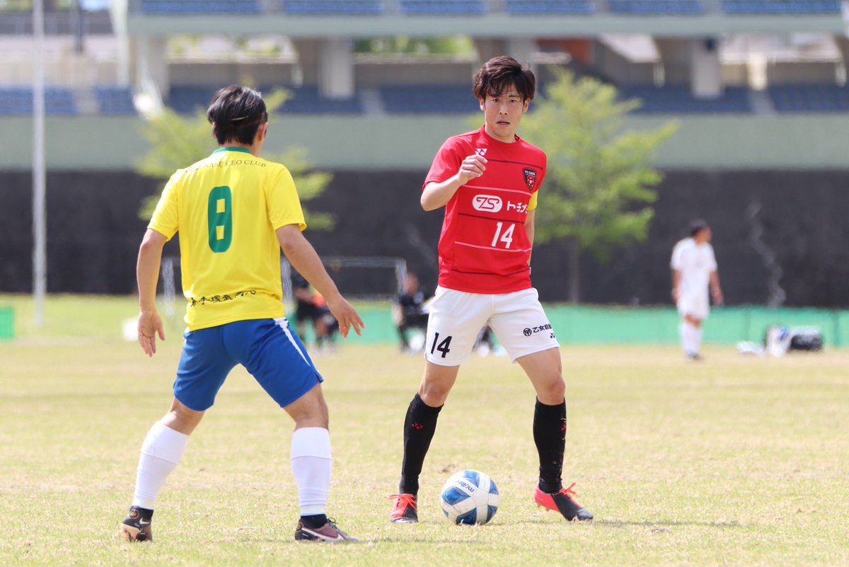fortunaoyama's tweet photo. 【トップチーム】
＼2024シーズン近藤太 選手更新／

#近藤太（Futoshi Kondo）

昨シーズンのキャプテン契約更新！
来年はどんなプレーを見せてくれるのか？

＜コメント＞
CASAも来年で5シーズン目となりますが、改めて...
▼▼全文こちら▼▼
https://t.co/s6YZP9VLJS

#FCCASA #小山 https://t.co/Q17kusAdKt