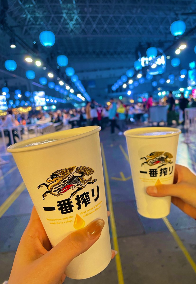 nyoki133's tweet photo. わーーーーい 年末です💃 https://t.co/8T9J99vhZn