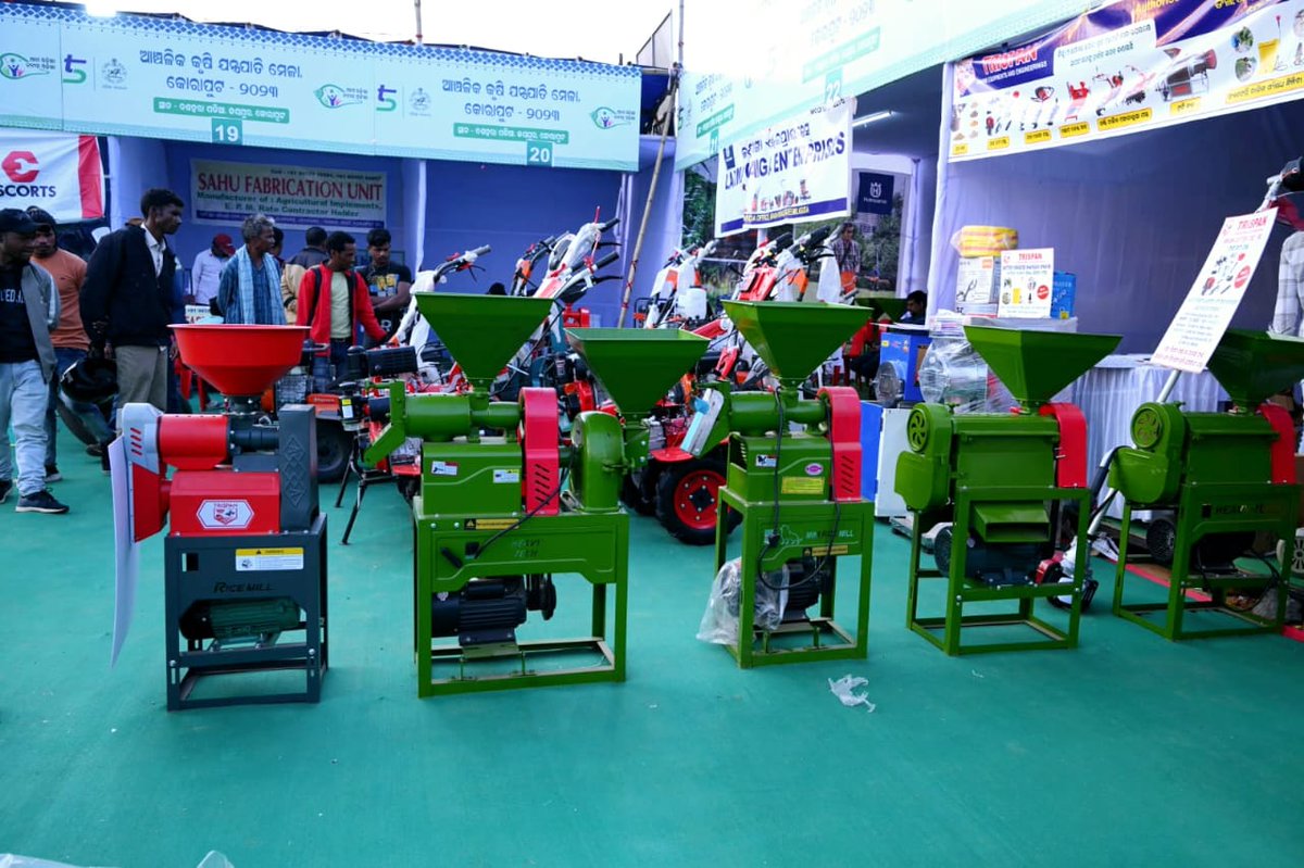 krushibibhag's tweet image. Regional-level #FarmMechanization Mela was inaugurated at Jeypore, Koraput by Hon'ble MLA Shri Tara Prasad Bahinipati in presence of Chief Engineer (Agril.) and other dignitaries on December 26. #FarmMechanization helps in boosting productivity, thus enhancing farmers' income.