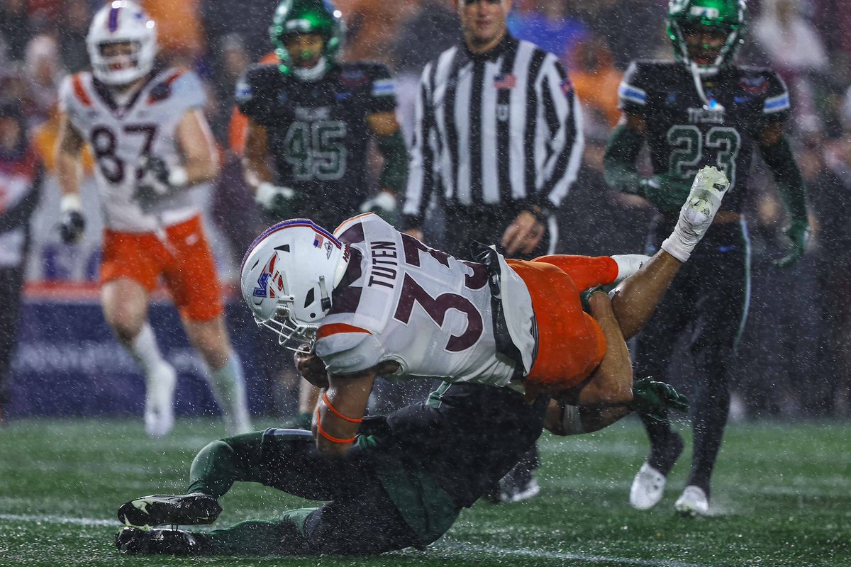 monsterphotoiso's tweet image. NCAA FOOTBALL 2023 - Military Bowl - Virginia Tech 41 : #23 Tulane Green Wave 20 📸 @monsterphotoiso #militarybowl #scorestream