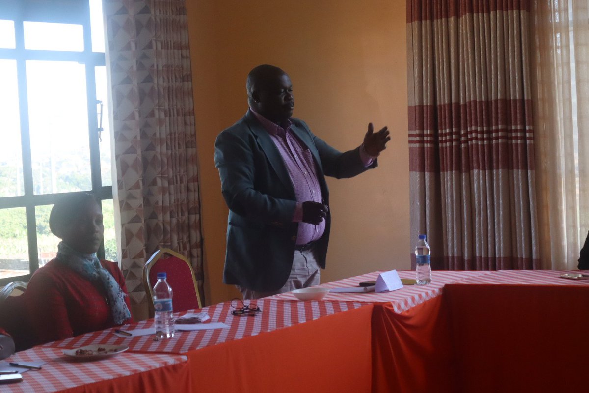pfps_kenya's tweet photo. @pfps_kenya with support from @UNDPKenya and @SwedeninKE ,is holding a validation workshop on the baseline survey in 22 counties purposed to identify and profile detailed case studies on the role of women and local women's organisations in peacebuilding.
#WomenEmpowerment https://t.co/5bCGbBhiJE