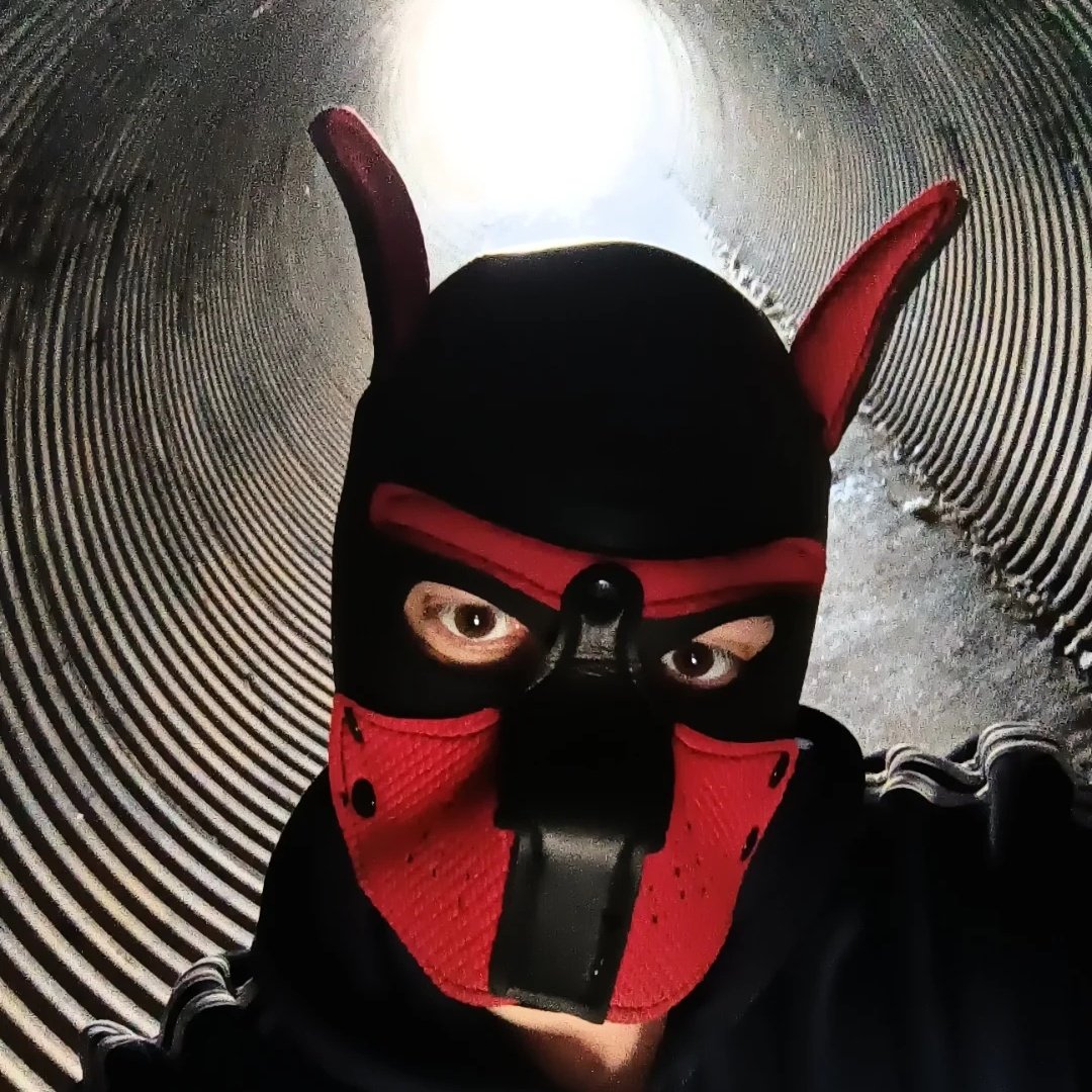 Lost in this big tunnel, i've to follow the ligth to find my way 💡