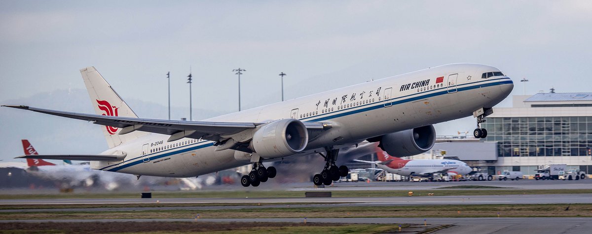 Kent_YVR's tweet image. Triple Triple 😎 3 X @BoeingAirplanes #777 departures @yvrairport. #TripleSeven #SevenSevenSeven #AvGeek #Vancouver